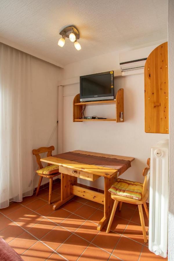 Innsbruck Airport Studio I Free Parking ภายนอก รูปภาพ